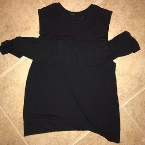 Cold shoulder top